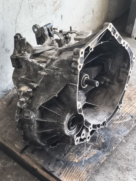 Caixa manual Mazda 2.2