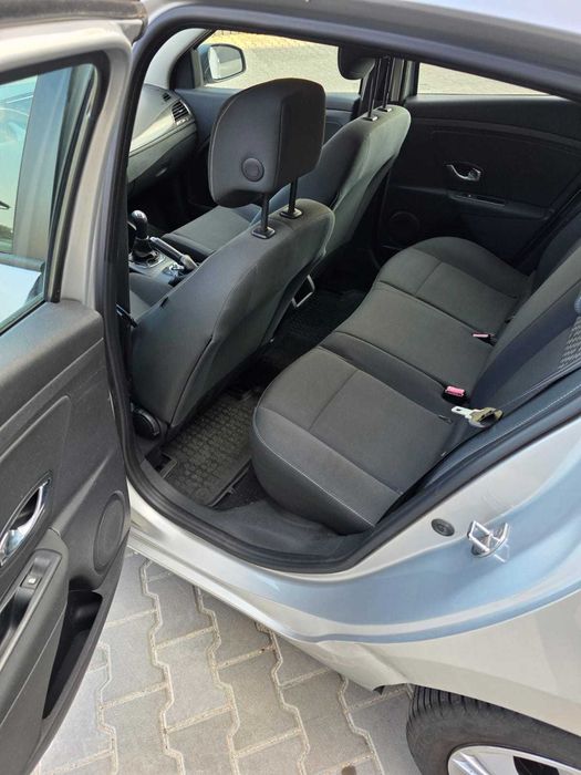 RENAULT MEGANE III 1.5 dCi 2013  Navi Climatronic