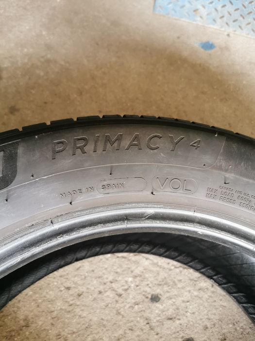 Komplet opon 235/55R18 100W Michelin Primacy 4