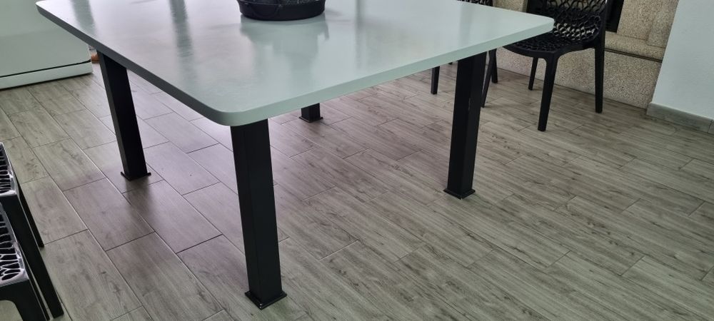 Vendo Mesa Madeira e Estrutura Ferro