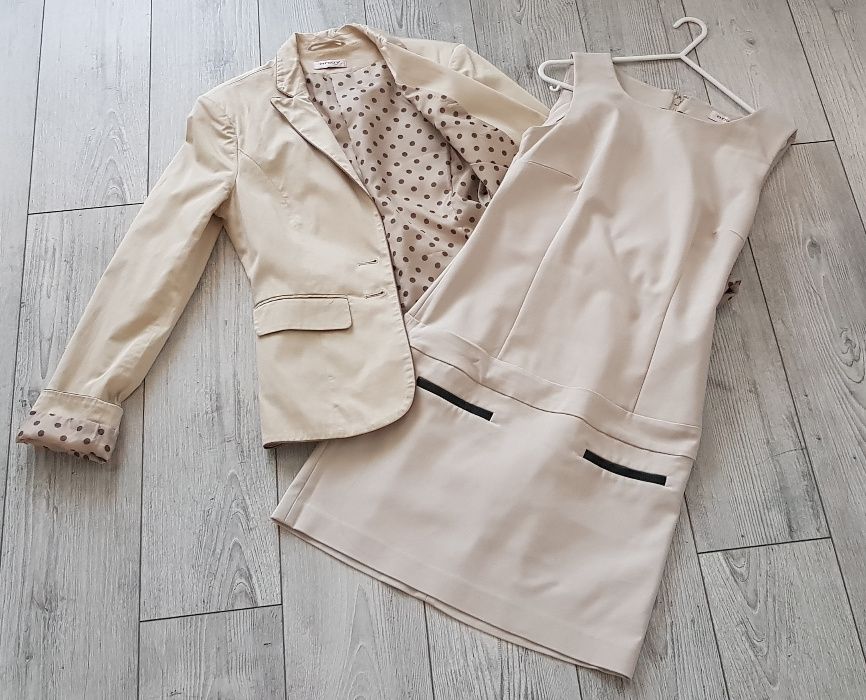 Sukienka ORSAY beżowa klasyczna JAK NOWA