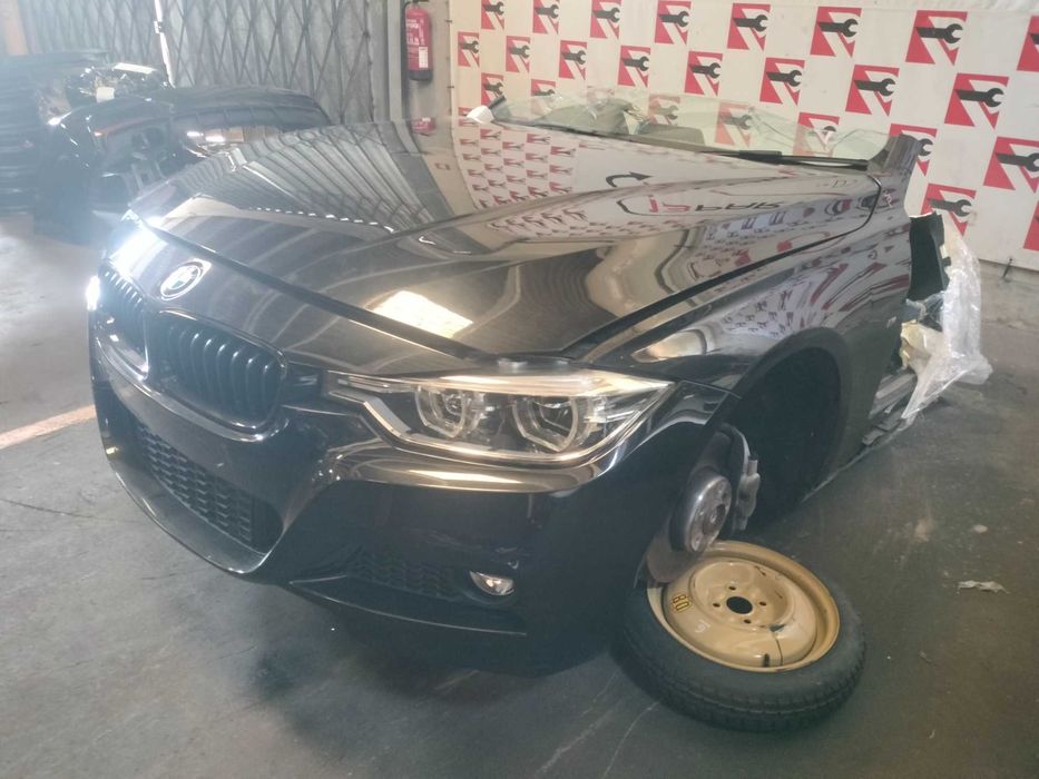 Frente Completa BMW F30 335d 2015 PACK M Versão Inglês #F71