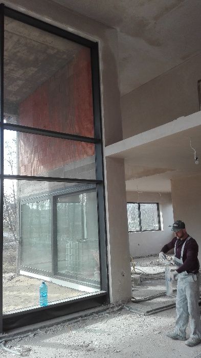 TYNKI maszynowe cementowo-wapienne, gipsowe.