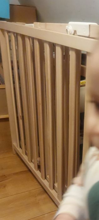 Łóżeczko dziecięce drewniane składane firmy Roba