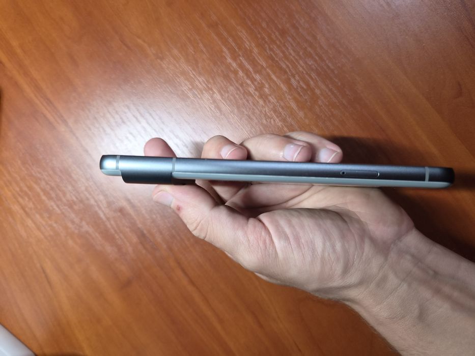 Google Pixel 8 / 128GB Hazel