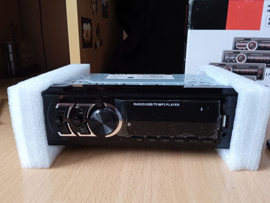 Автомагнитола  1DIN .ISO. 1781 Е.