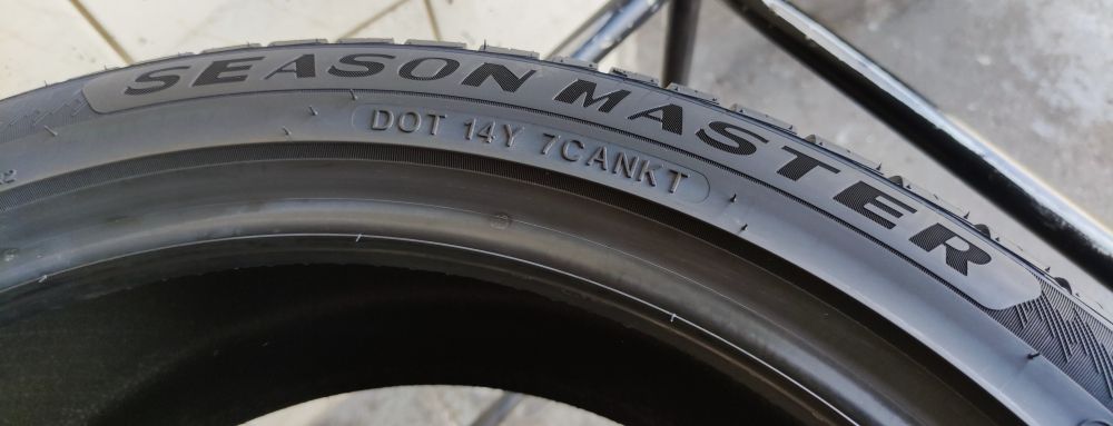 Opony 225/40R18 Greentrac Season Master 26r C/B/71dB 3 lata gwar. 245z