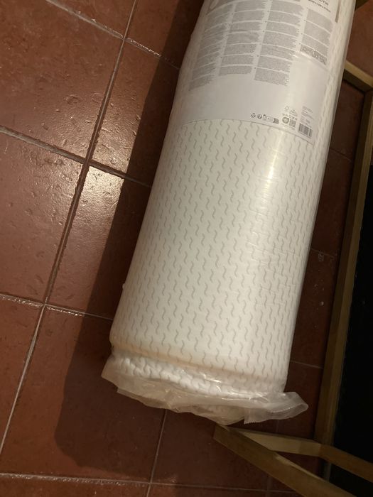 Colchão Novo ainda embalado 150 x 200