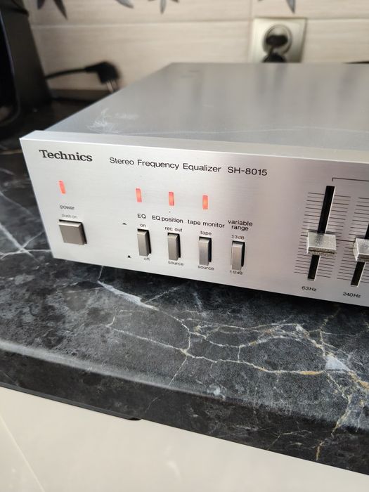 Equalizer Technics SH-815