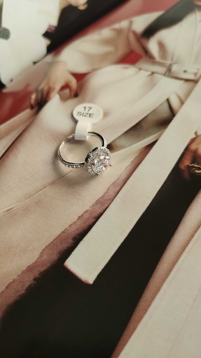 Жіноча каблучка, кільце, біжутерія