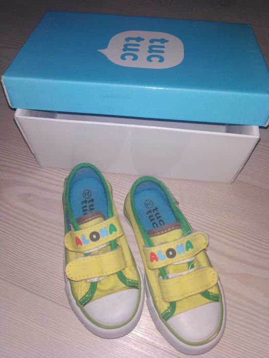 TucTuc Children's Sneakers