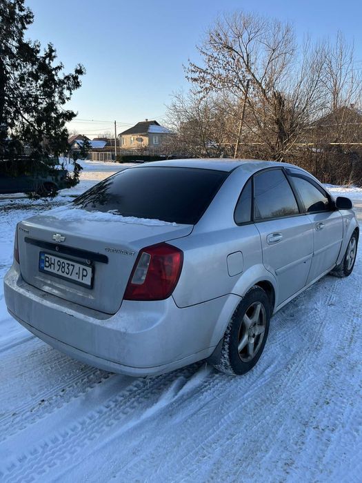 Продам  авто,возможен обмен на авто с коробкой автомат.