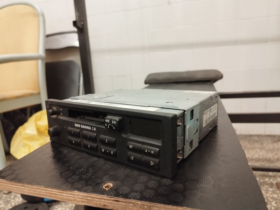 Oryginalne Radio Bavaria CIII BMW E30 E32 E34 e36