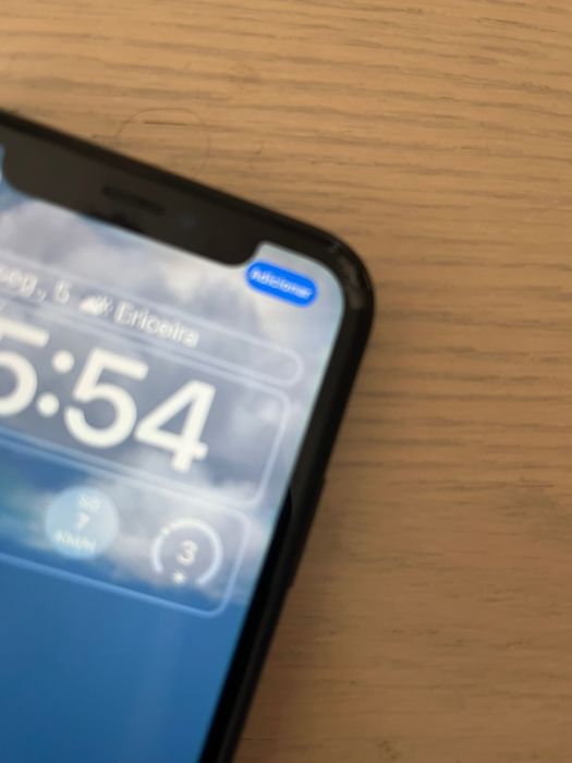 iPhone XR em bom estado