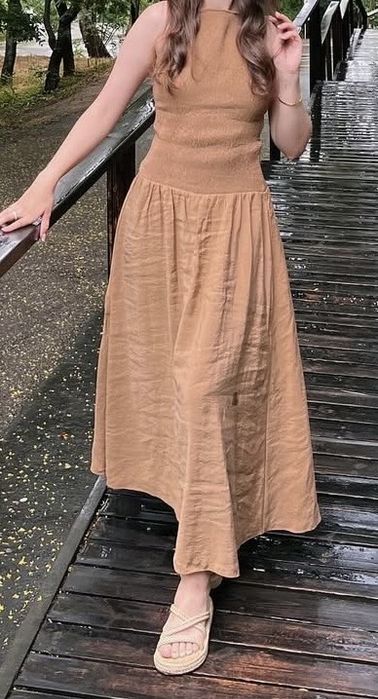 Сукня Zara.