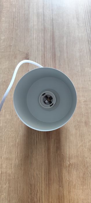 Lampa drewno biała