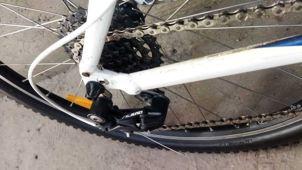 Specialized Hardrock Sport 2011 (США) повністю обслужений!