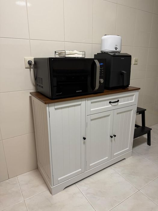 Móvel de apoio cozinha
