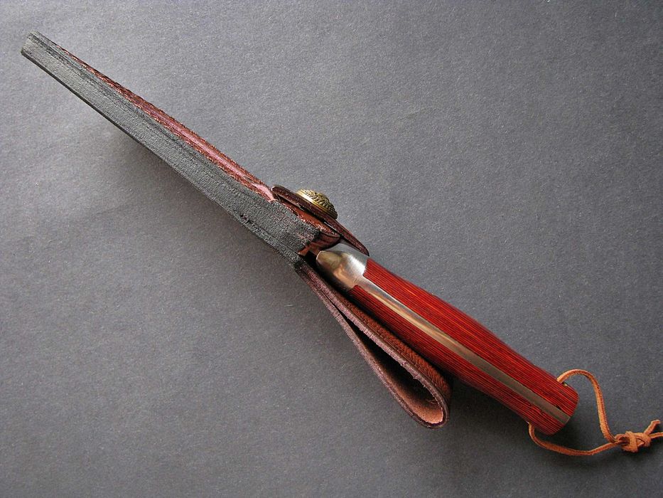 Nóż myśliwski stal M390 HRC61 BÖHLER bushcraft  survival taktyczny