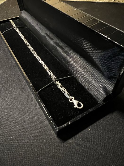 Срібний браслет на руку