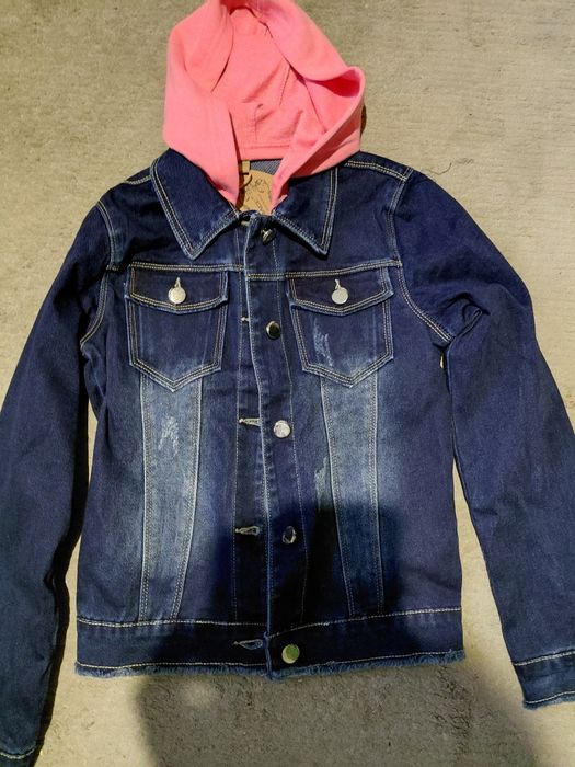 Kurtka jeansowa  z kapturem