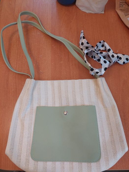 Сумки по 100гр.не кожа