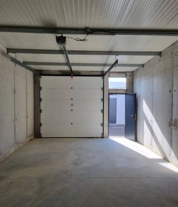 Garagem 42m2 capacidade 4 carros