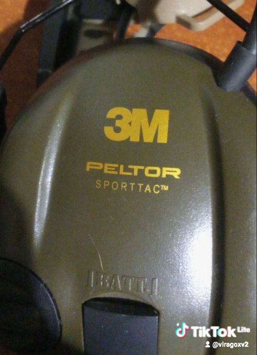 АКТИВНІ Наушніки б.у