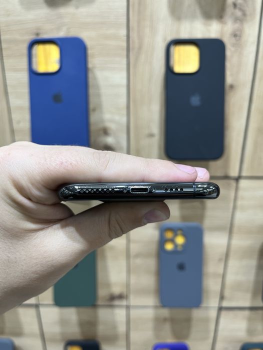 Магазин: Mr.Чохлів - iPhone 11 Pro Max 64Gb/78% +коробка