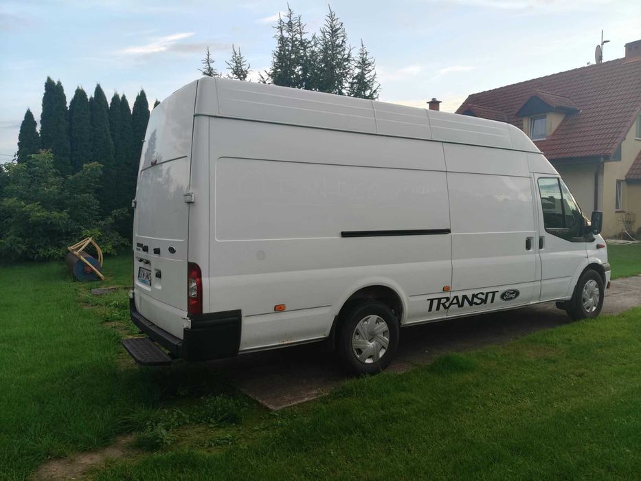 Ford transit jumbo max 2.2 , 124km