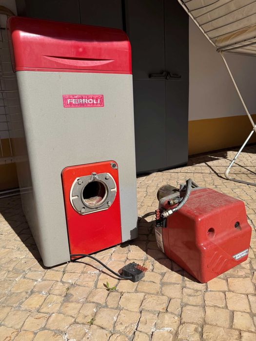 Caldeira Ferroli a gasoleo