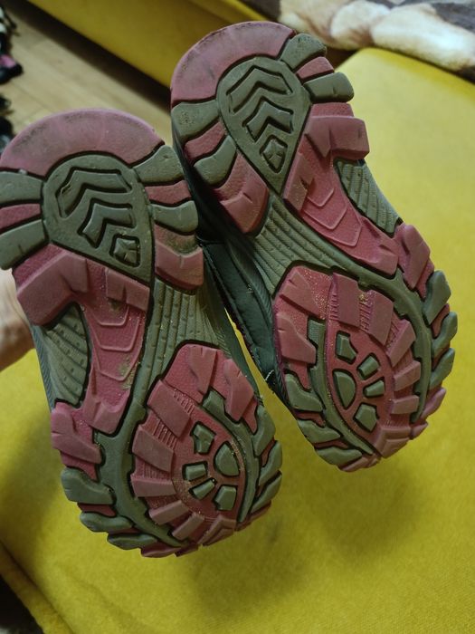 Buty zimowe r. 27
