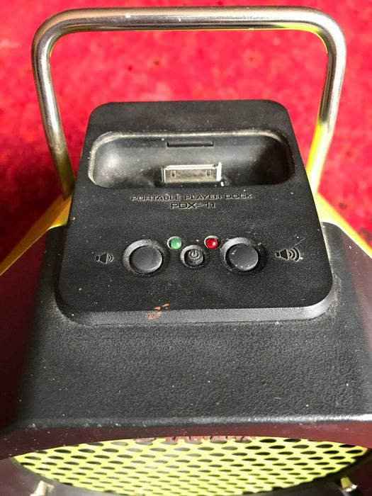 Бумбокс, док-станция iPod Yamaha PDX-11