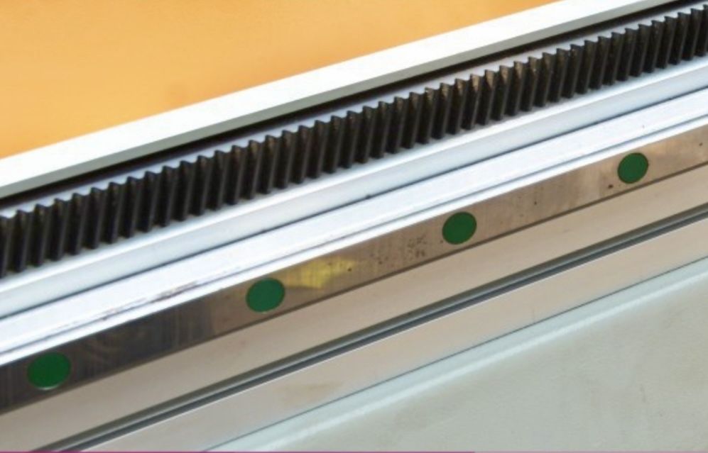 Piła poprzeczna automatyczna kapówka kapownica