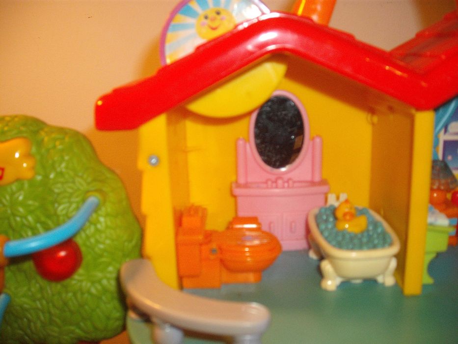 Casa de bonecas com sons