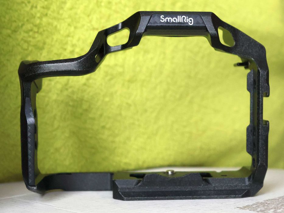 Продам клітку для камери SmallRig  Cage Canon EOS R10 4004 A01