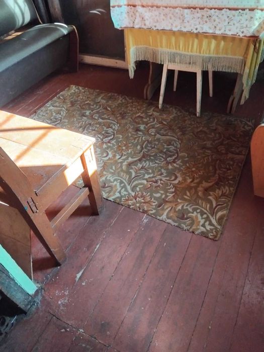 Продам приват зем ділянку 5 сот з будинком ст Хімік Гагаріна  Чернігів