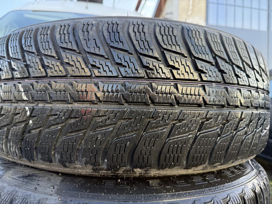 Komplet kół zimowych 5x114,3 Mazda Honda Toyota Lexus 225/55/19 Nokian