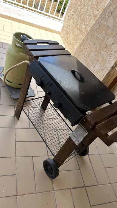 Gas Grill478456534743142403