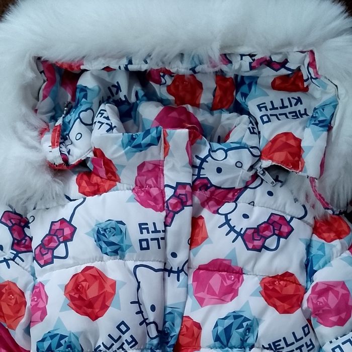 Зимова куртка для дівчинки