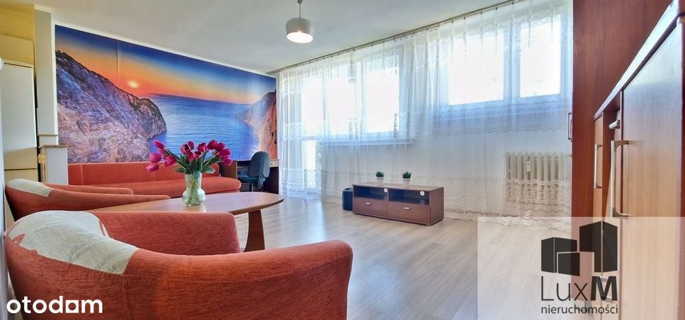 Przestronna Kawalerka z balkonem i piwnicą 30m2