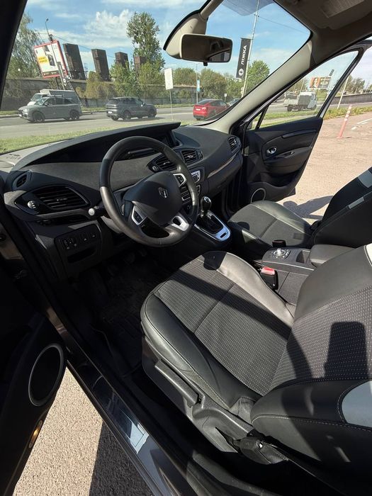 renault grand scenic 3