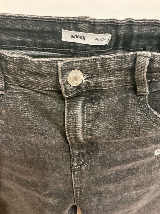 Spodnie jeansowe Sinsay r 140