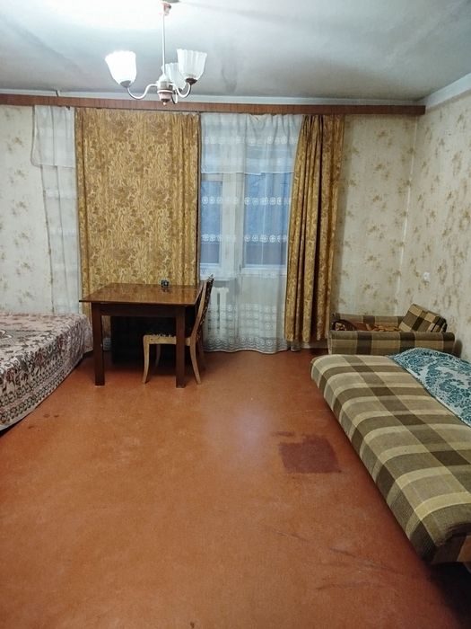 Оренда 3 кімнатної квартири Голівуд Михайло Грушевського (1 травня)