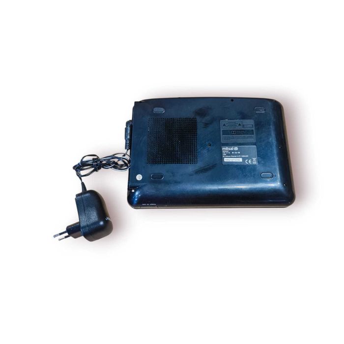 Leitor de DVD Portátil Mitsai DP9302 – Ecrã 9” com Carregador Original