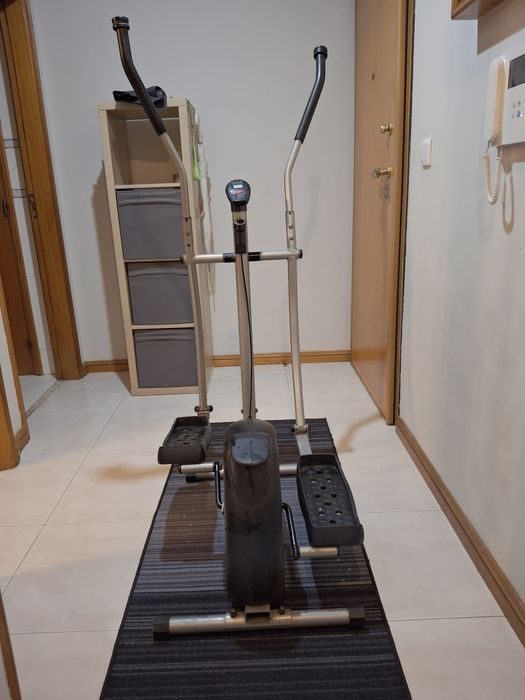 Elíptica usada zona de São Marcos