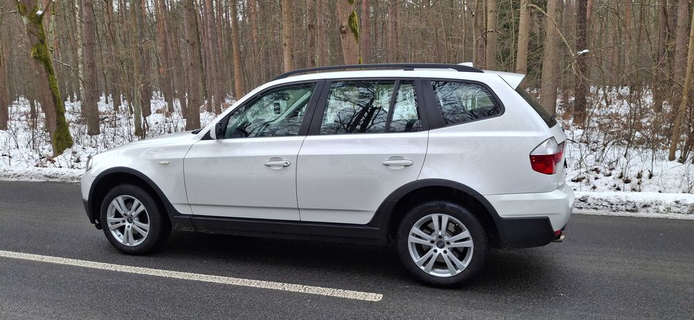 BMW X3 Xdrive. 4x4 2.0 benzyna,długie opłaty,prywatna