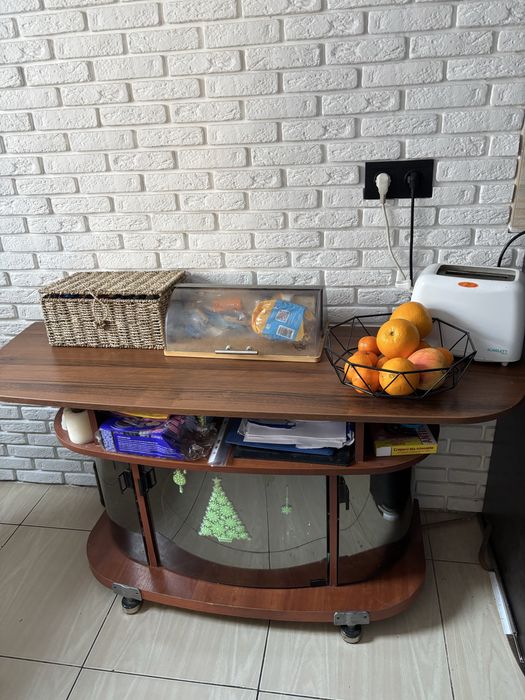 Тумба під телевізор