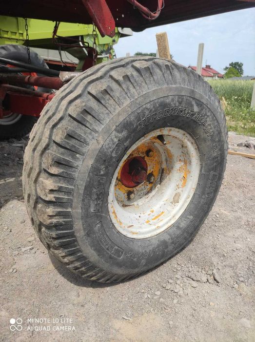 Koła 10.0/80-12 jak nowe BKT do kombajny Massey Ferguson opona felga