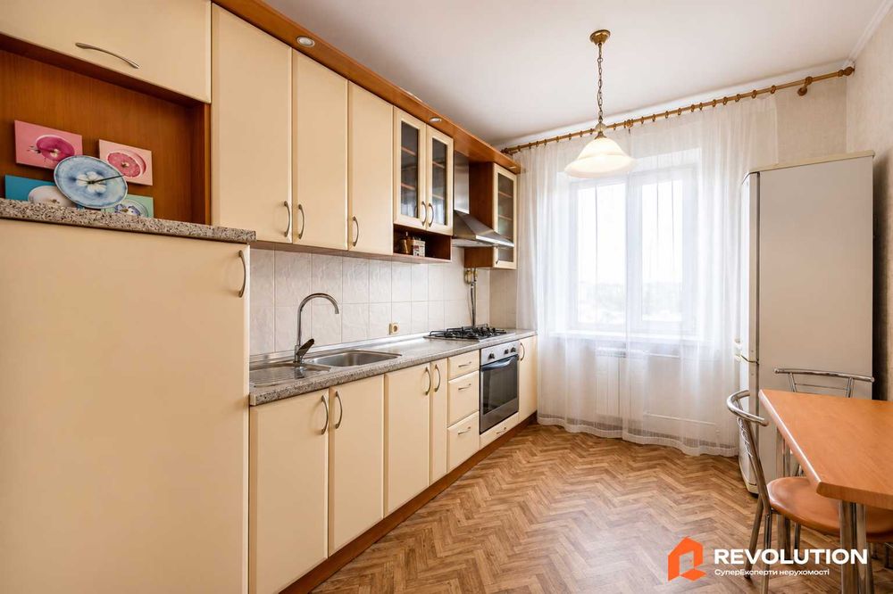 Без комісії. Продаж 3к квартири 70.9м2, вул.Тростянецька 3 Дарницький р-н, єВідновлення